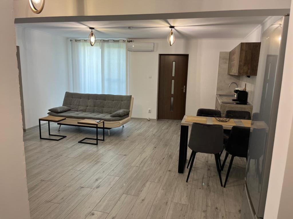 Green Apartments Oradea Eksteriør billede